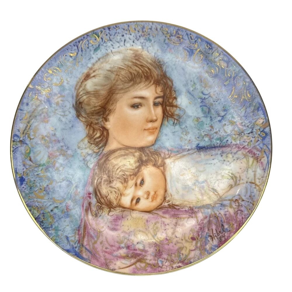 Edna Hibel 1984 Mother’s Day Plate (gift) Abby & Lisa COA #6541 G